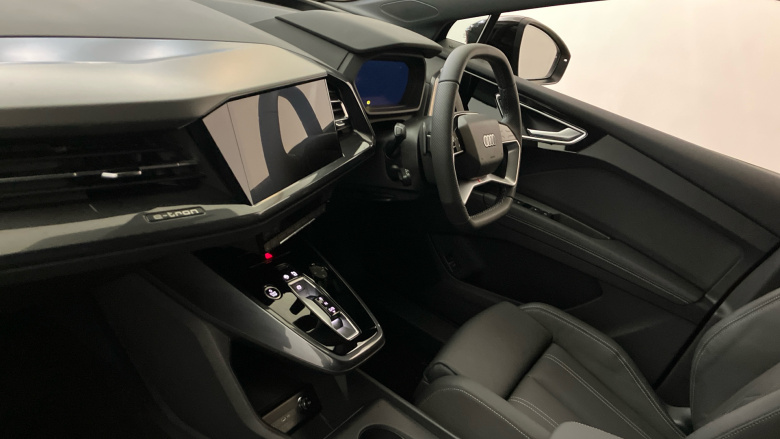 Audi Q4 e-tron 150kW 40 63kWh Black Edition 5dr Auto Electric Estate